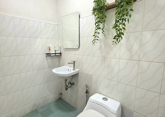 U64 La Guardia Townhouse 3 Bedroom Free Parking Near It Park Leilighet