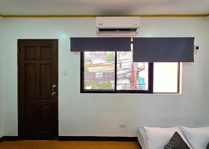 U64 La Guardia Townhouse 3 Bedroom Free Parking Near It Park